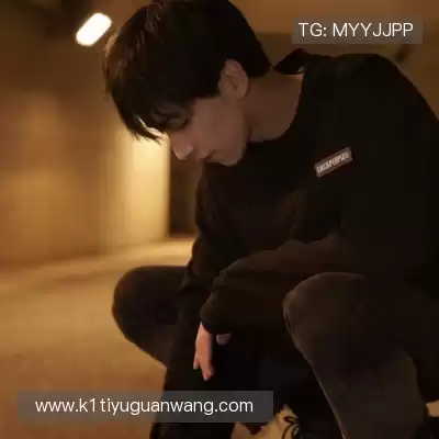 钟凌耘